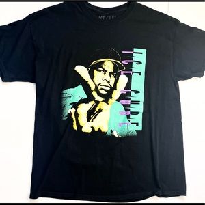 Black ice cube graphic tee
